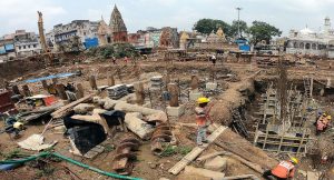 बाबा विश्वनाथ के दरबार में भक्तों को नहीं सताएगी गर्मी, मंदिर प्रबंधन ने किया खास उपाय