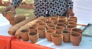 इटावा शहर में कुल्लड़ बनाने वाले एक युवक की ईंट से कुचल कर बदमाशों ने की हत्या