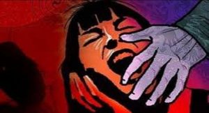 एक युवक ने फोटो वायरल करने की धमकी देकर छात्रा के साथ किया दुष्कर्म
