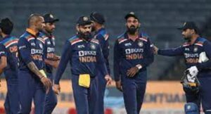 टी-20 वर्ल्ड में टीम इंडिया को मिली दूसरी हार, शशि थरूर ने पूछी वजर