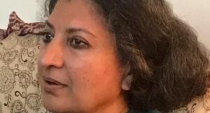 ‘रेत समाधि’ की उपन्यासकार-प्रकाशक के खिलाफ तहरीर