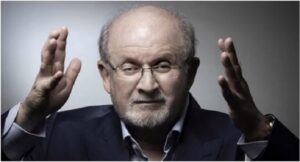 Salman Rushdie Attacked: सलमान रुश्दी की हालत में सुधार, वेंटिलेटर से हटाया गया