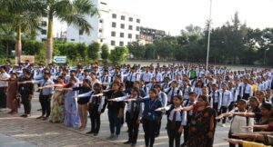 सरदार पटेल की जयंती पर आर्यकुल कालेज में राष्ट्र की अखण्डता की शपथ दिलाई गयी