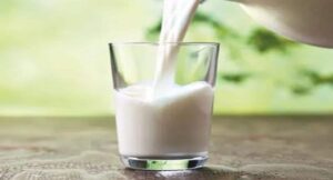 रिपोर्ट में आया सामने…भारत में Milk Consumption के तरीकों में आ रहा बदलाव, ब्रांडेड दूध का बाजार पर वर्चस्व