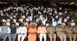 सीएम योगी ने 479 कुशल खिलाड़ियों को दिया नियुक्ति पत्र, कहा- अब यूपी पुलिस का नाम रोशन करेंगे खिलाड़ी