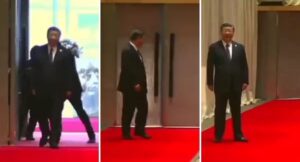साउथ अफ्रीका के अधिकारियों ने चीनी राष्ट्रपति के कमांडो को गेट पर रोका, बिल्कुल अकेले और बेहद घबराए हुए दिखे शी जिनपिंग
