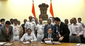 भारतीय रक्षा मंत्रालय ने पांच युद्धपोतों के लिए HSL के साथ 19000 करोड़ रुपये का करार किया