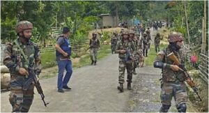 मणिपुर में हथियार लूटने की जानकारी को पुलिस ने बताया भ्रामक, कई पुलिस स्टेशन से गोला-बारूद लूट की खबरें