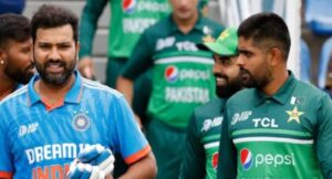 IND vs PAK: पाकिस्तान ने टॉस जीतकर किया पहले बॉलिंग का फैसला, देखें प्लेइंग इलेवन में किसे-किसे मिली जगह