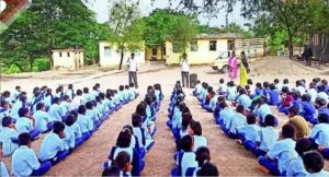 हरियाणा के 800 स्कूल होंगे बंद, जानिए यहां पढ़ाई कर रहे बच्चों का क्या होगा?