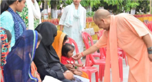 जनता दरबार में योगी से गुहार… मुफ्त में कराया कूल्हा प्रत्यारोपण, डॉक्टरों की देखरेख में सुधरी महिला की हालत