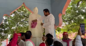 वाराणसी: स्टेडियम के नाम पर छिड़ी सियासी जंग, सपा का आरोप- ‘BJP ने हटाया महापुरुष का नाम’