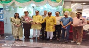 गोमती नगर एक्सटेंशन स्थित इंटास मॉल में सफल क्लिनिक एंड वैलनेस सेंटर का भव्य शुभारंभ।