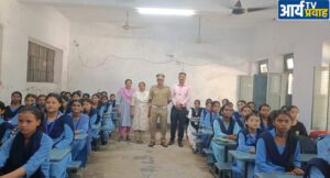 गुरुनानक विद्यालय गर्ल्स इंटर कॉलेज में यातायात जागरूकता अभियान आयोजित हुआ