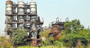 Bareilly : रबड़ फैक्ट्री कर्मियों ने विधायक से लगाई न्याय की गुहार