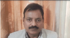 30 हजार की रिश्वत लेते दरोगा रंगेहाथ गिरफ्तार, प्लासियो मॉल के बाहर एंटी करप्शन की कार्रवाई